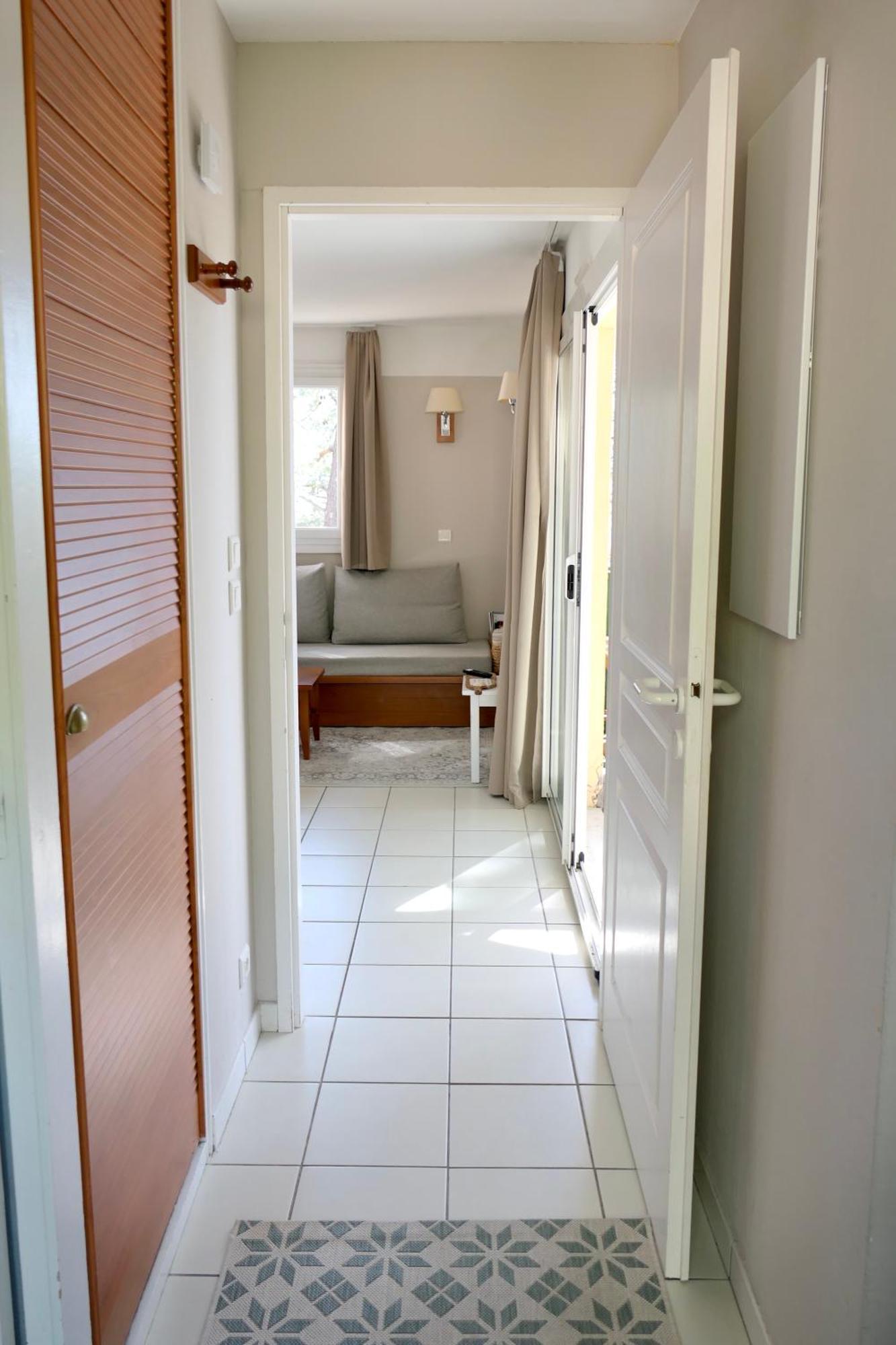 Apt Les Grands Pins, Entre Foret, Lac Et Ocean Carcans Exterior photo