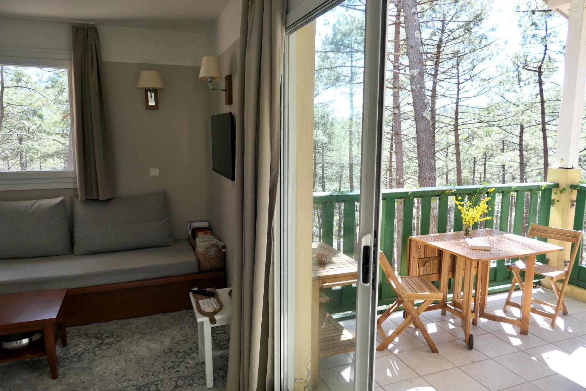 Apt Les Grands Pins, Entre Foret, Lac Et Ocean Carcans Exterior photo